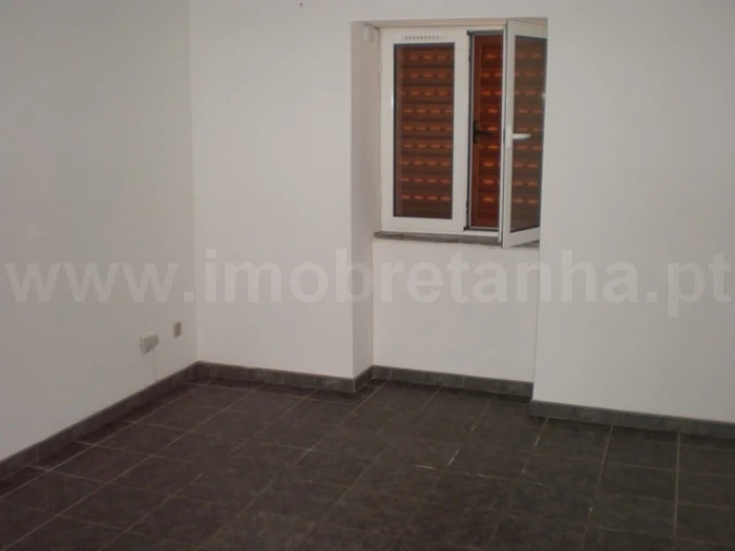 Prédio para Venda em Tortosendo Foto 31