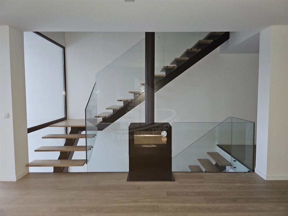 Moradia T3 para Venda em Santa Lucrécia de Algeriz e Navarra Foto 16