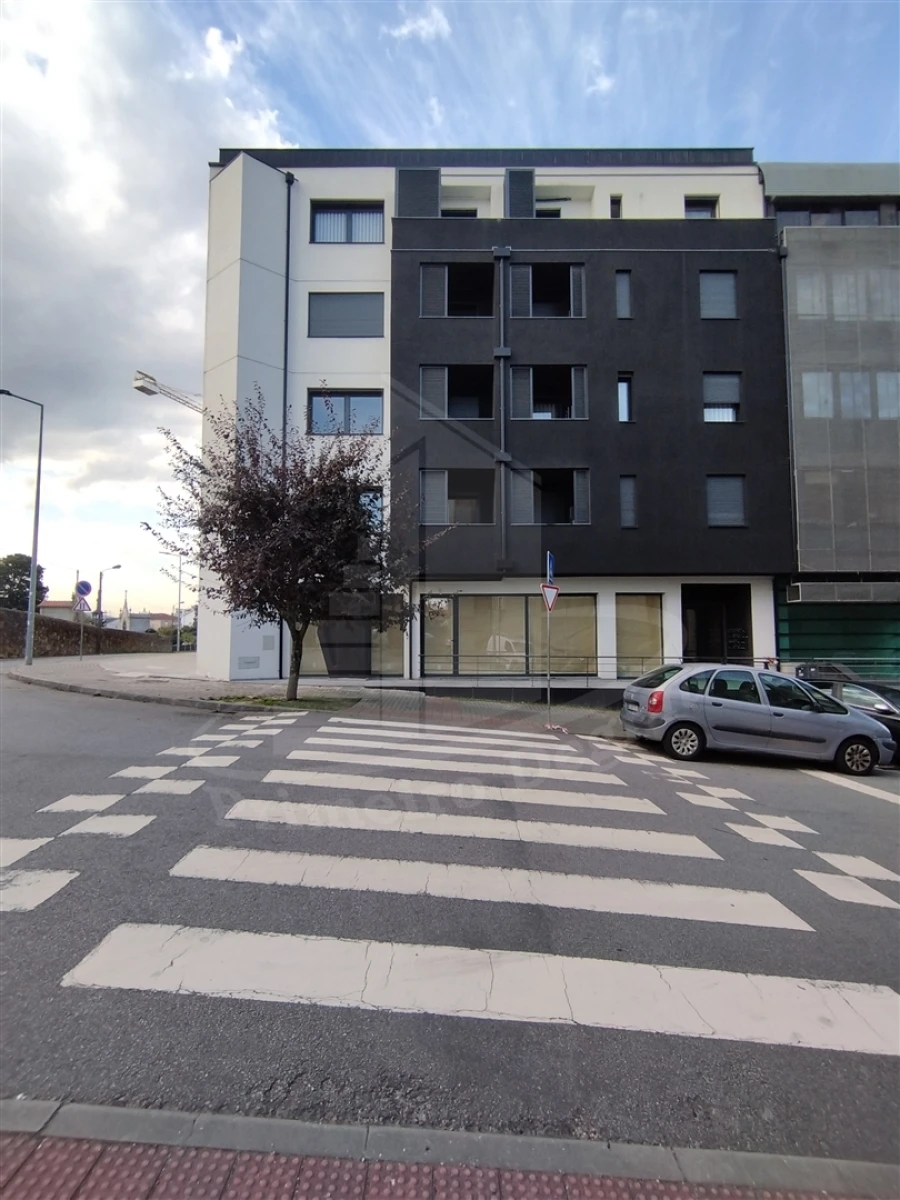 Apartamento T4 para Venda em São Vicente (Braga) Foto 8