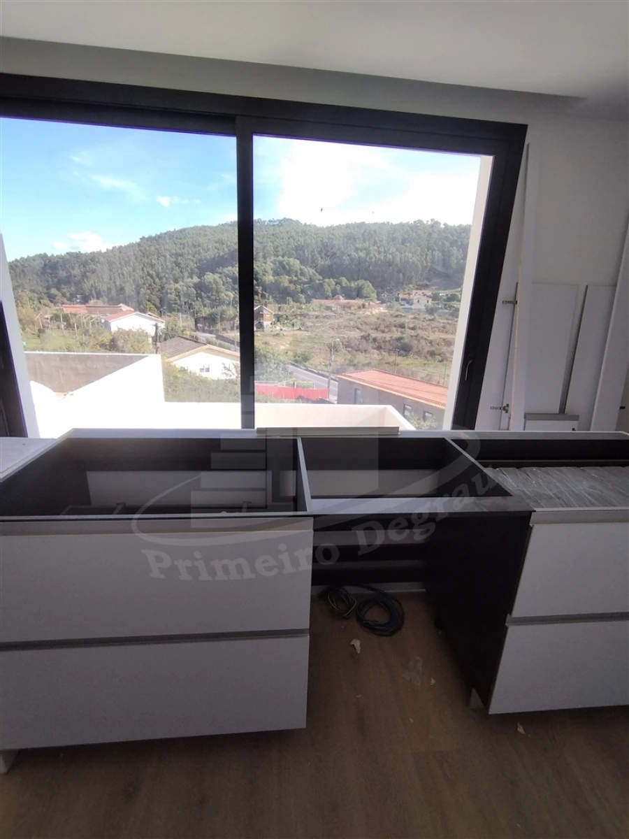 Moradia T3 para Venda em Morreira e Trandeiras Foto 9