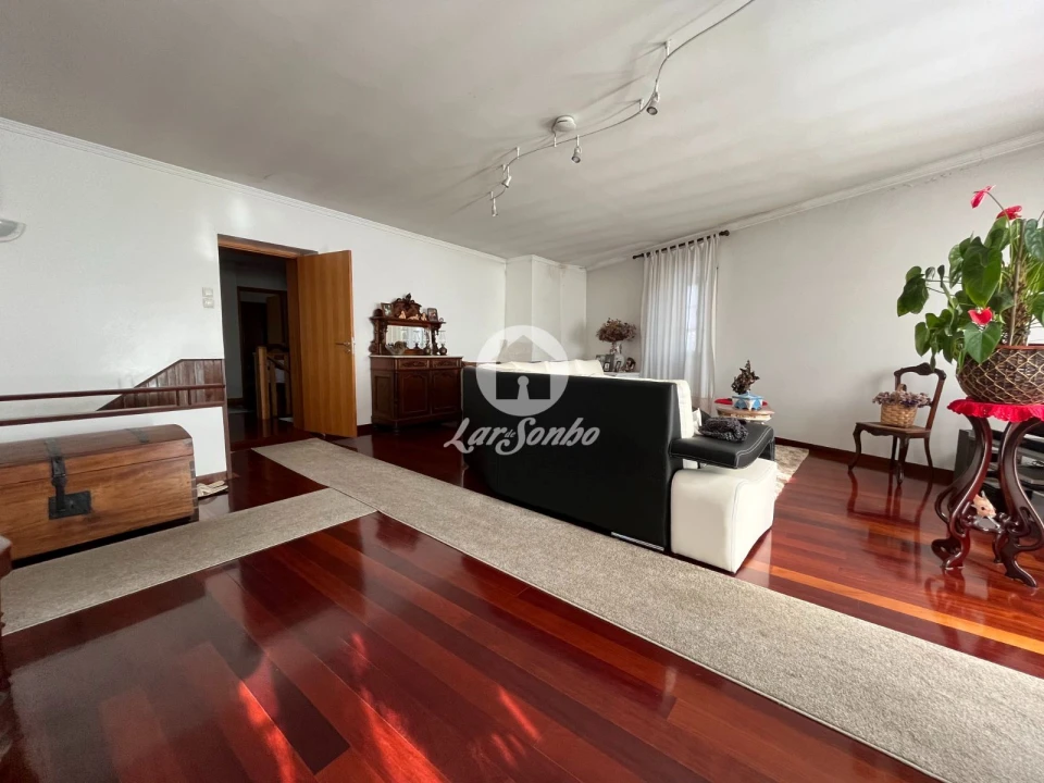 Moradia T4 para Venda em Aver-O-Mar, Amorim e Terroso Foto 2