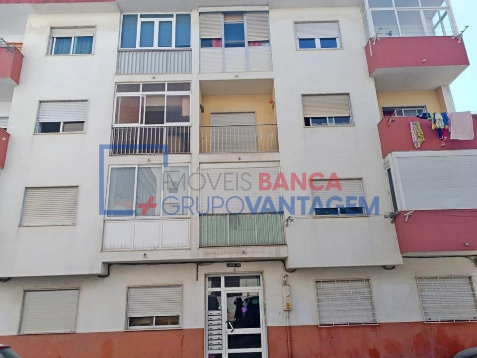 Apartamento T3 para Venda em Amora Foto 19
