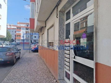 Apartamento T3 para Venda em Amora