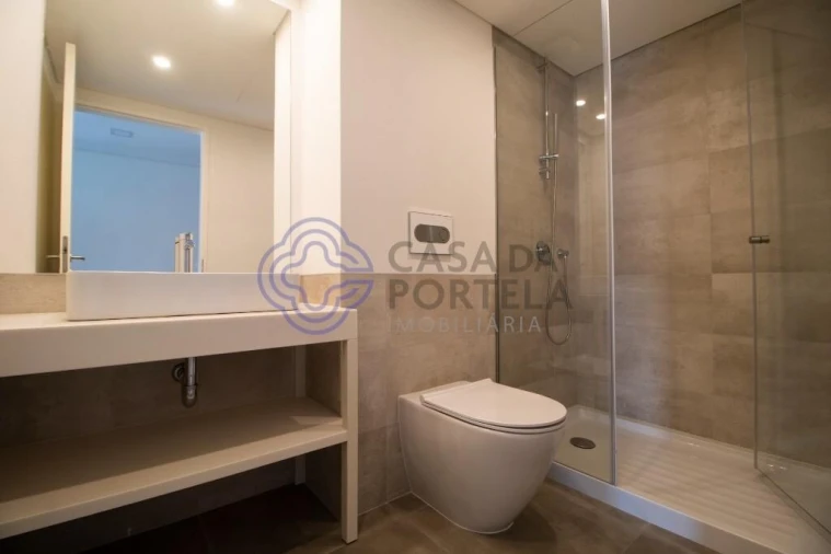 Apartamento para Venda em Santa Marinha e São Pedro da Afurada Foto 5