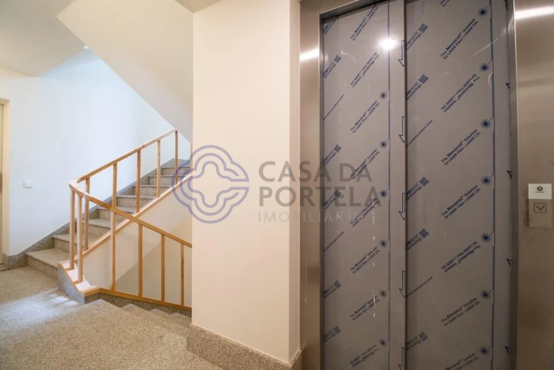 Apartamento T1 para Venda em Santa Marinha e São Pedro da Afurada Foto 15