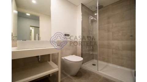 Apartamento T1 para Venda em Santa Marinha e São Pedro da Afurada