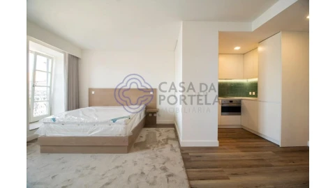 Apartamento T1 para Venda em Santa Marinha e São Pedro da Afurada