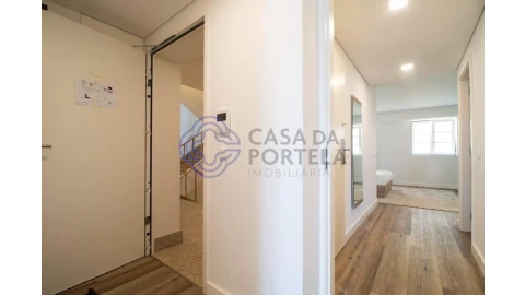 Apartamento T1 para Venda em Santa Marinha e São Pedro da Afurada