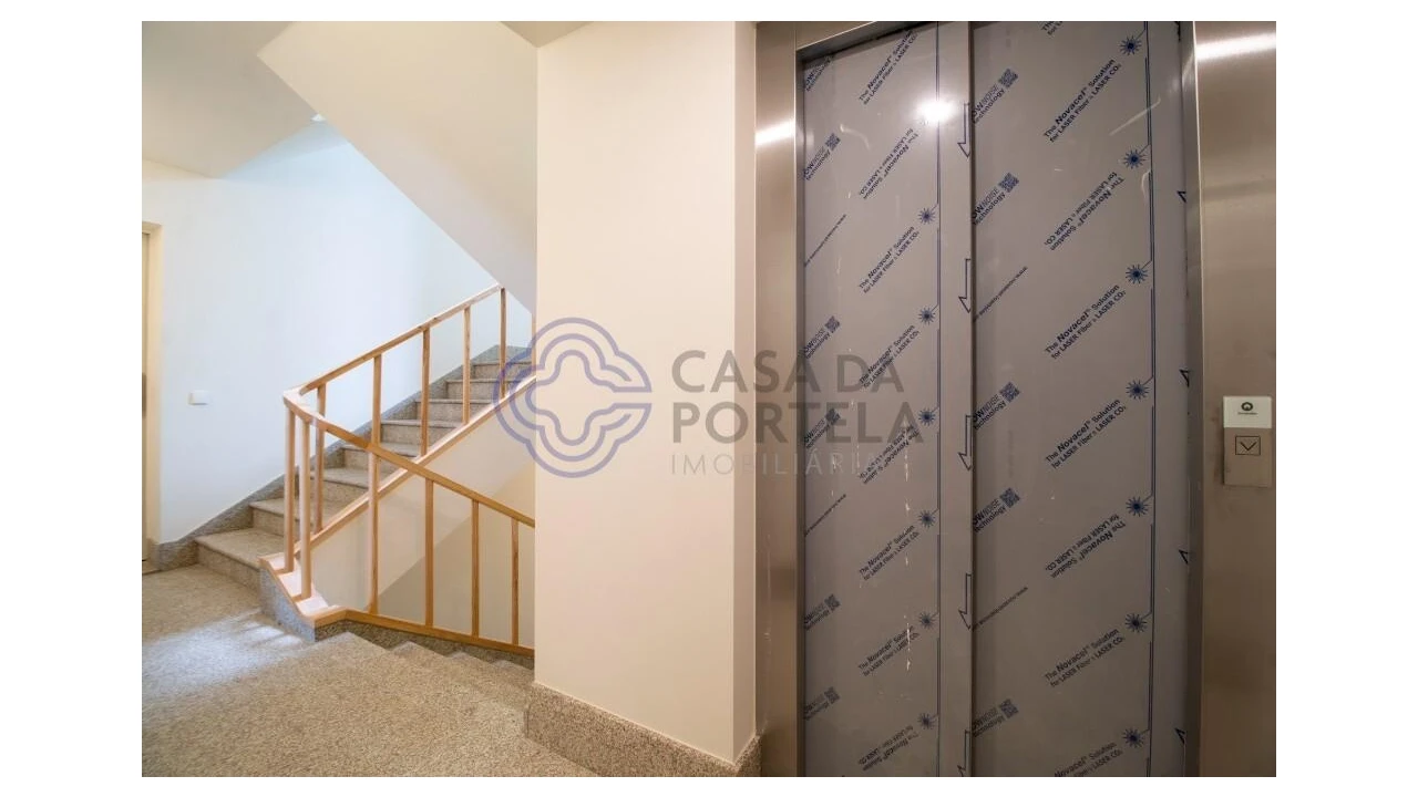 Apartamento T1 para Venda em Santa Marinha e São Pedro da Afurada Foto 16