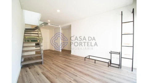 Apartamento T2 para Venda em Santa Marinha e São Pedro da Afurada