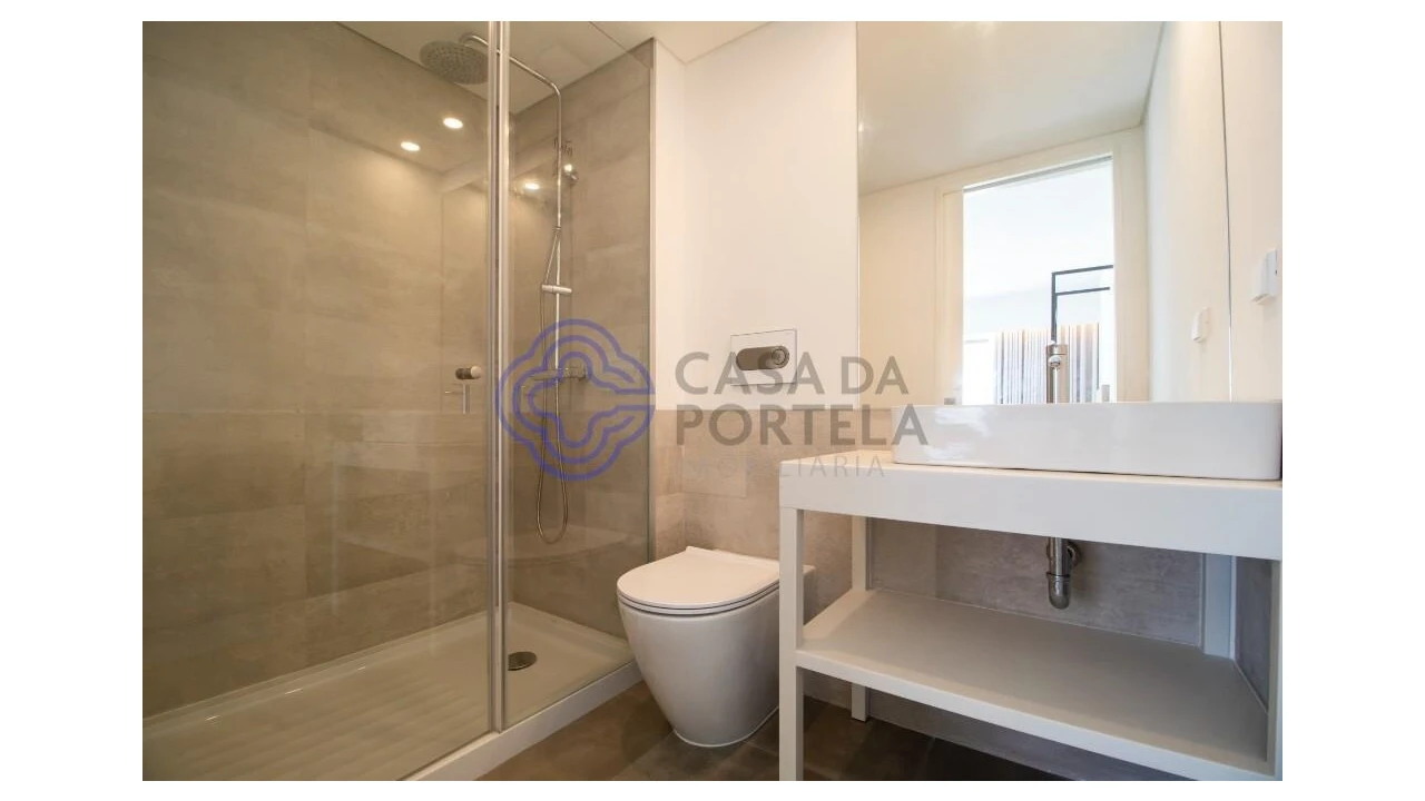 Apartamento T2 para Venda em Santa Marinha e São Pedro da Afurada Foto 14