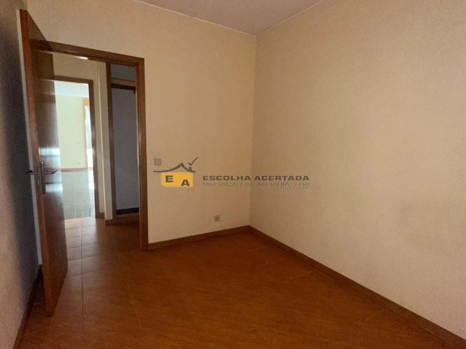 Apartamento T3 para Venda em Paranhos Foto 16