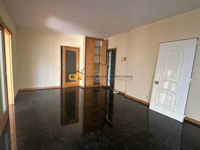 Apartamento T3 para Venda em Paranhos Foto 8