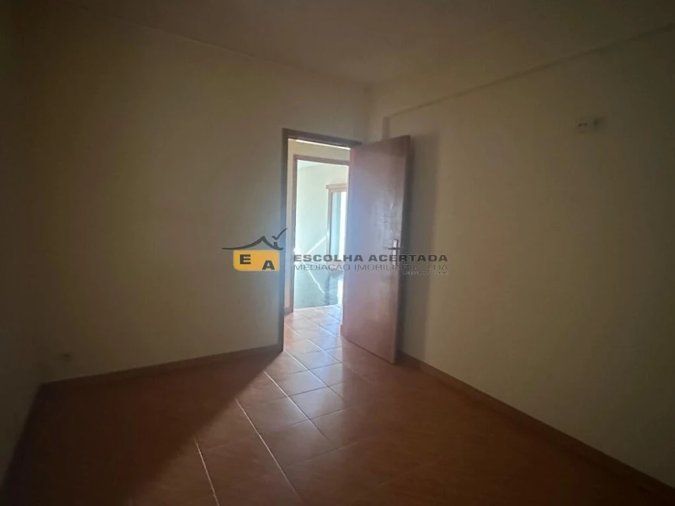 Apartamento T3 para Venda em Paranhos Foto 17