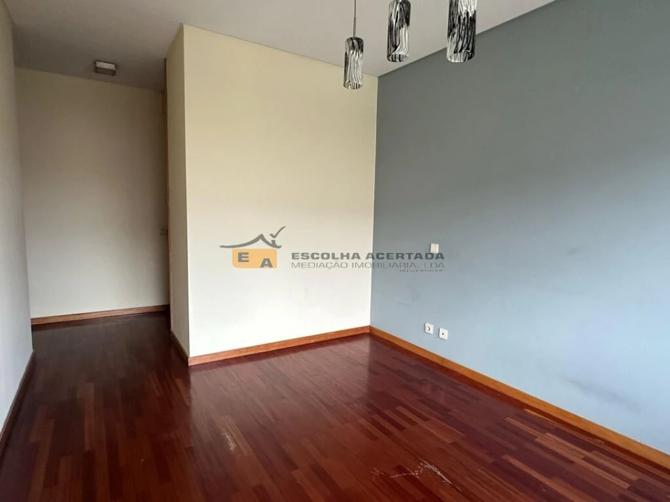 Apartamento T4 para Venda em Custóias, Leça do Balio e Guifões Foto 22