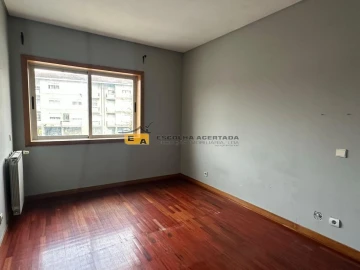 Apartamento T4 para Venda em Custóias, Leça do Balio e Guifões