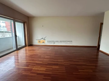 Apartamento T4 para Venda em Custóias, Leça do Balio e Guifões