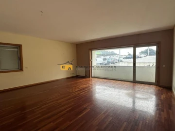Apartamento T4 para Venda em Custóias, Leça do Balio e Guifões