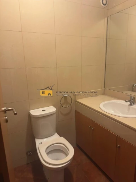 Apartamento T4 para Venda em Custóias, Leça do Balio e Guifões