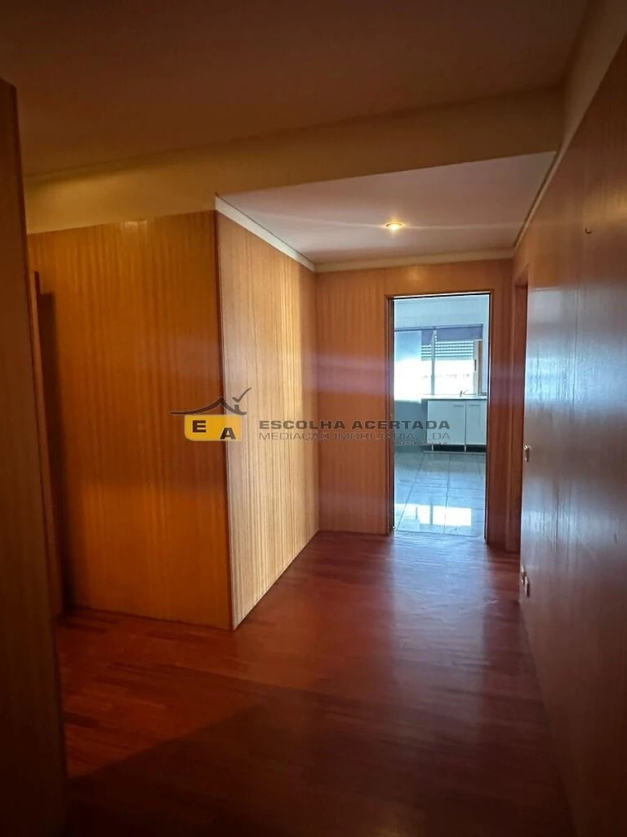 Apartamento T4 para Venda em Custóias, Leça do Balio e Guifões Foto 25