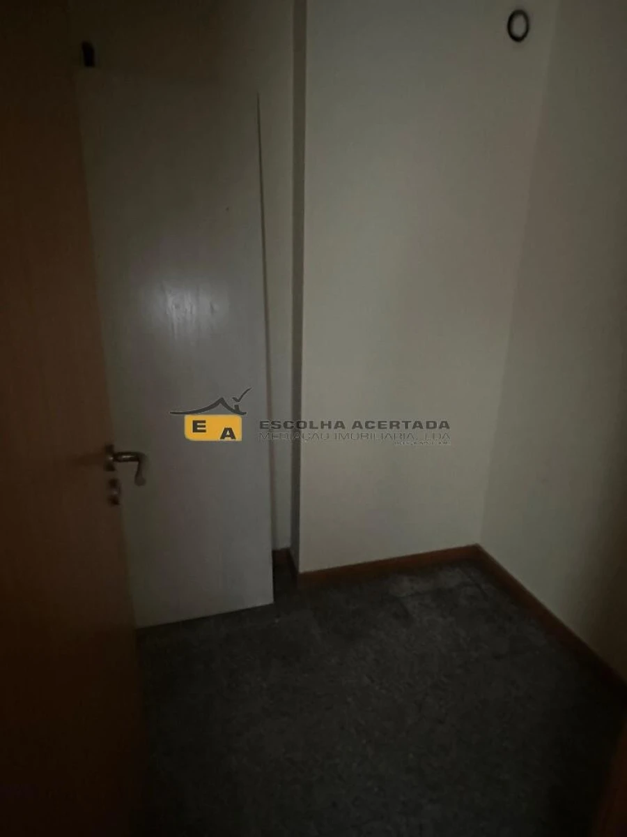 Apartamento T4 para Venda em Custóias, Leça do Balio e Guifões Foto 21