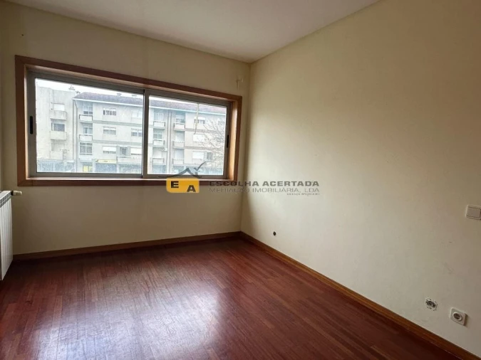Apartamento T4 para Venda em Custóias, Leça do Balio e Guifões Foto 13