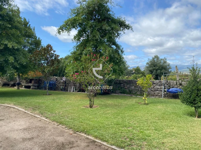 Moradia T5 para Venda em Ponte da Barca, V.N. Muía, Paço Vedro Magalhães Foto 18