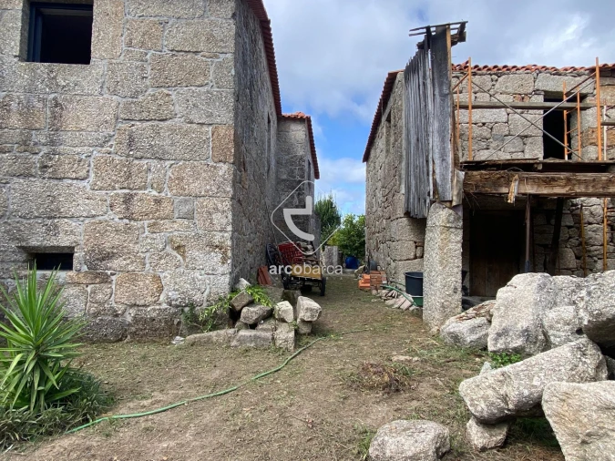 Moradia T5 para Venda em Ponte da Barca, V.N. Muía, Paço Vedro Magalhães Foto 3