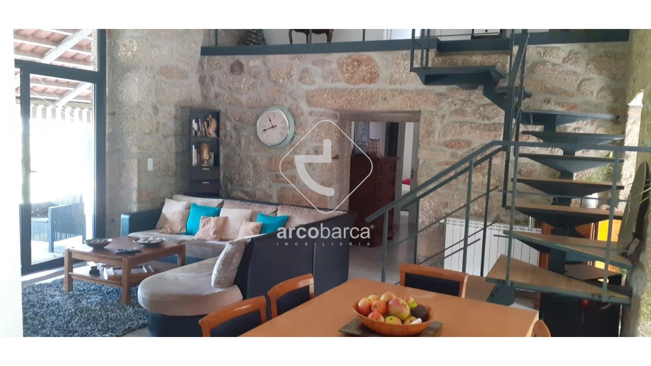 Moradia T5 para Venda em Ponte da Barca, V.N. Muía, Paço Vedro Magalhães Foto 24