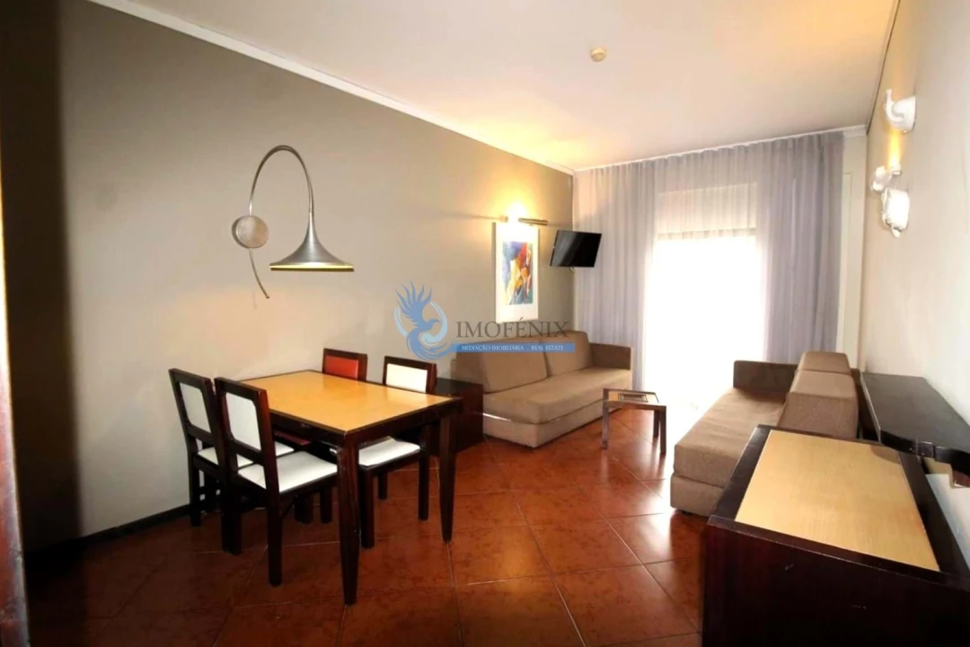 Apartamento T1 para Venda em Albufeira e Olhos de Água Foto 1