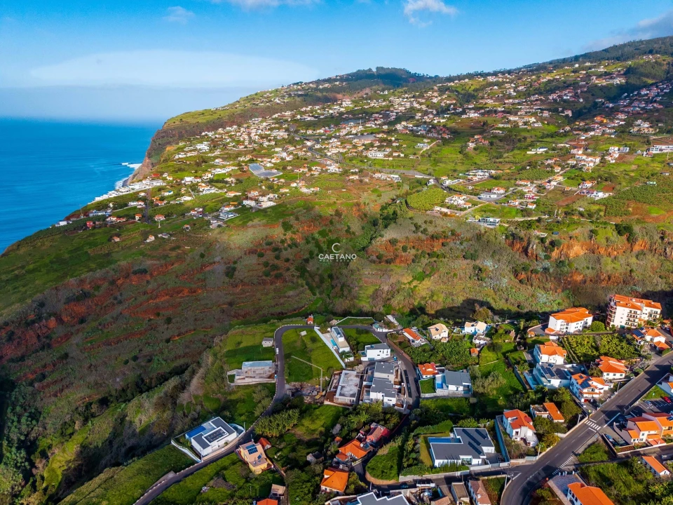 Moradia T3 para Venda em Calheta Foto 5