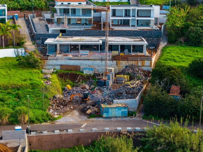 Moradia T3 para Venda em Calheta Foto 12