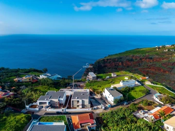 Moradia T3 para Venda em Calheta