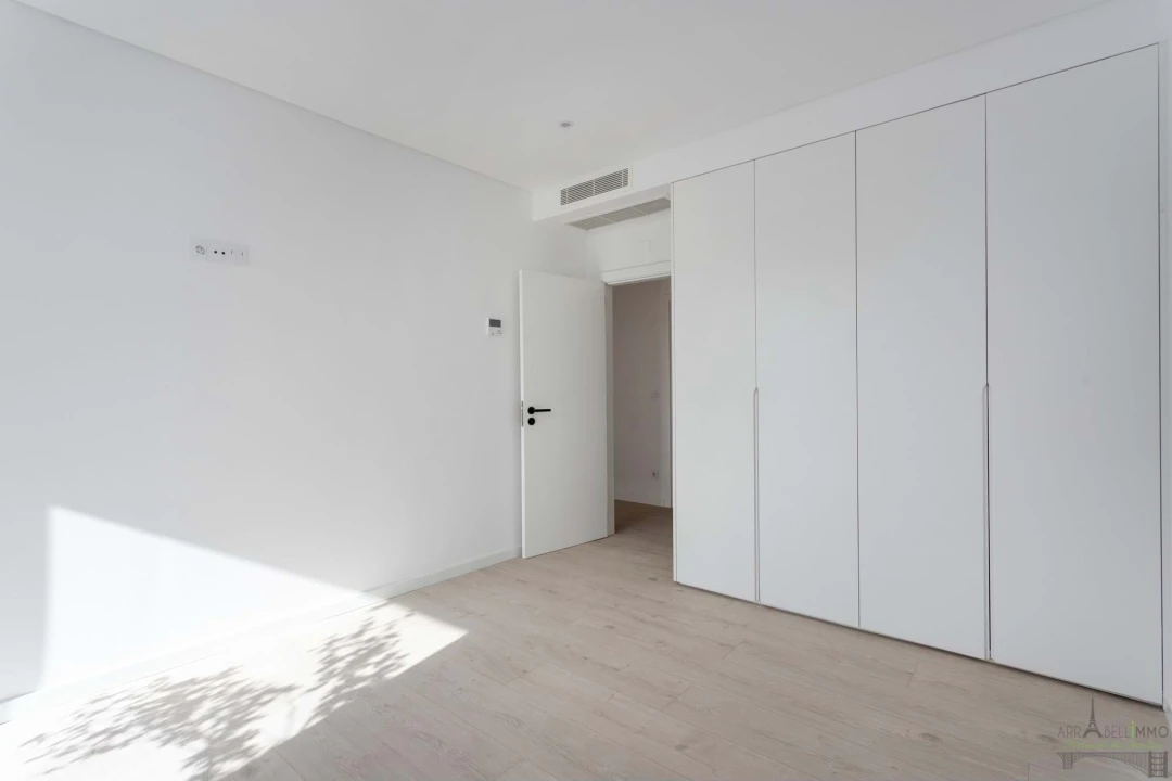 Apartamento T4 para Venda em Barreiro e Lavradio Foto 27