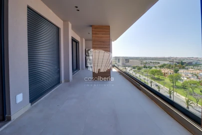 Apartamento T5 para Venda em Faro (Sé e São Pedro)
