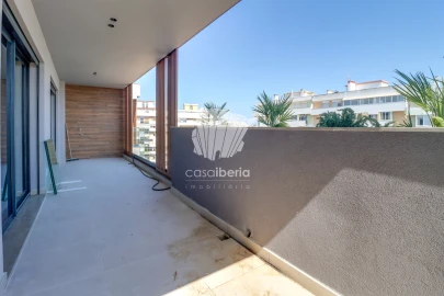 Apartamento T5 para Venda em Faro (Sé e São Pedro)