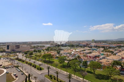 Apartamento T5 para Venda em Faro (Sé e São Pedro)