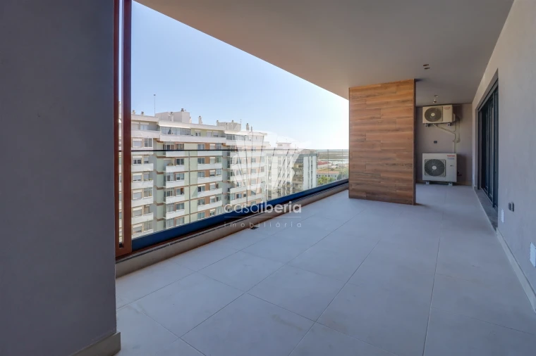 Apartamento T5 para Venda em Faro (Sé e São Pedro) Foto 15