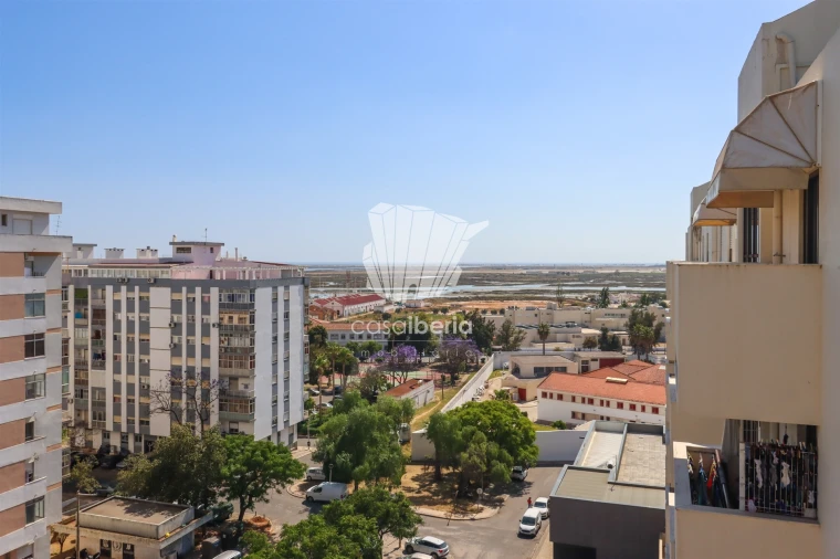 Apartamento T5 para Venda em Faro (Sé e São Pedro) Foto 42
