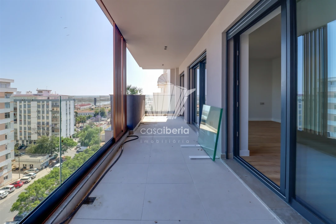 Apartamento T5 para Venda em Faro (Sé e São Pedro) Foto 23