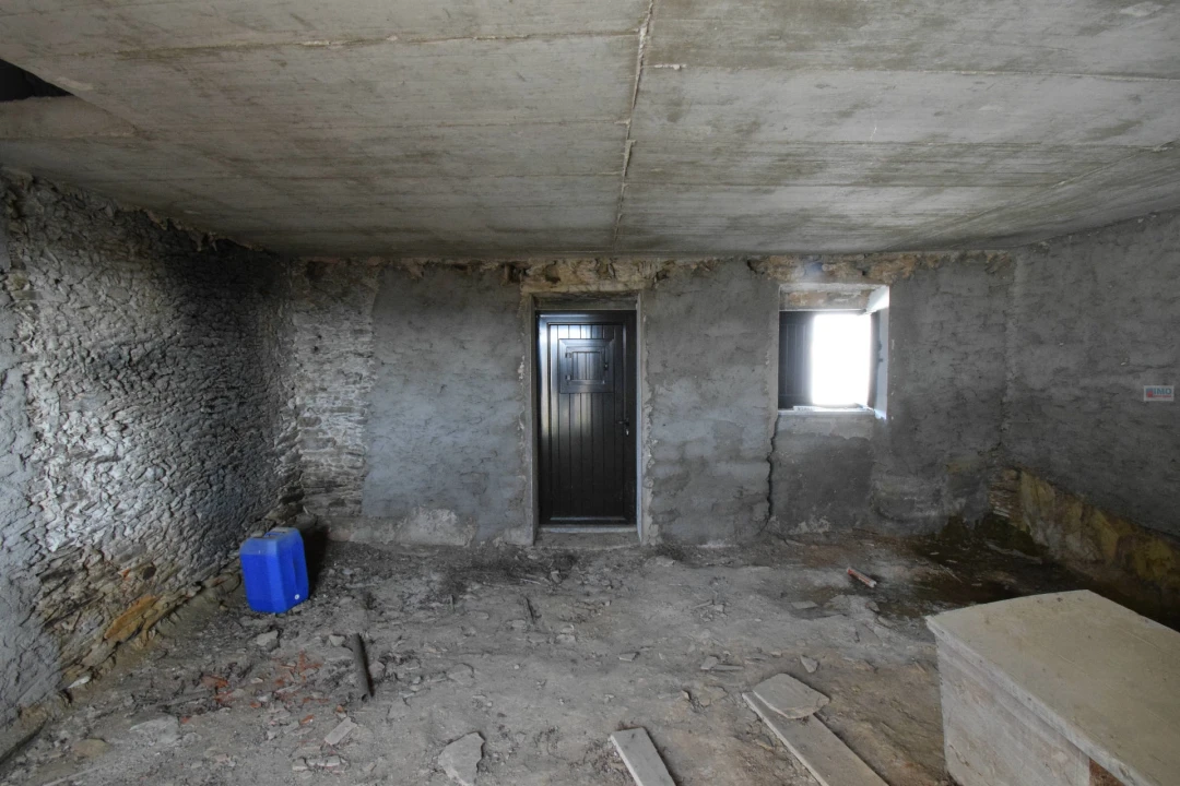 Moradia T1 para Venda em Vila Velha de Rodão Foto 8