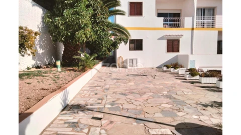 Moradia T11 para Venda em Albufeira e Olhos de Água