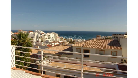 Moradia T11 para Venda em Albufeira e Olhos de Água