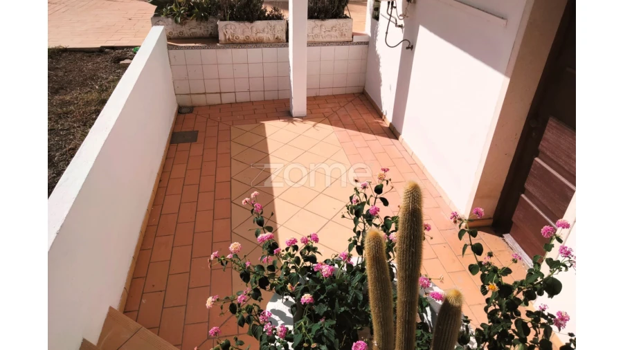 Moradia T11 para Venda em Albufeira e Olhos de Água Foto 16
