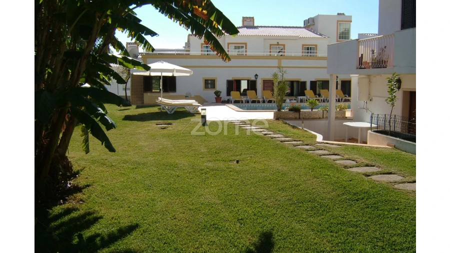 Moradia T11 para Venda em Albufeira e Olhos de Água Foto 25