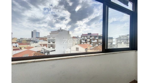 Apartamento T3 para Venda em Buarcos