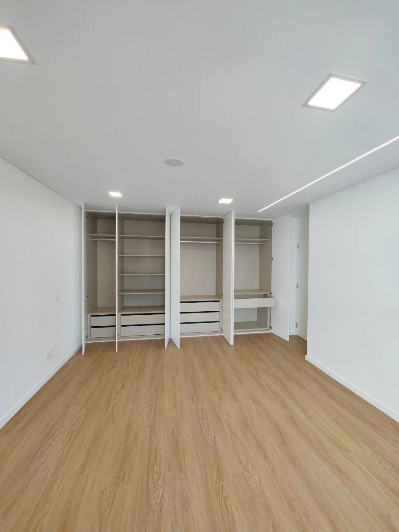 Moradia T5 para Venda em Vila Verde Foto 17