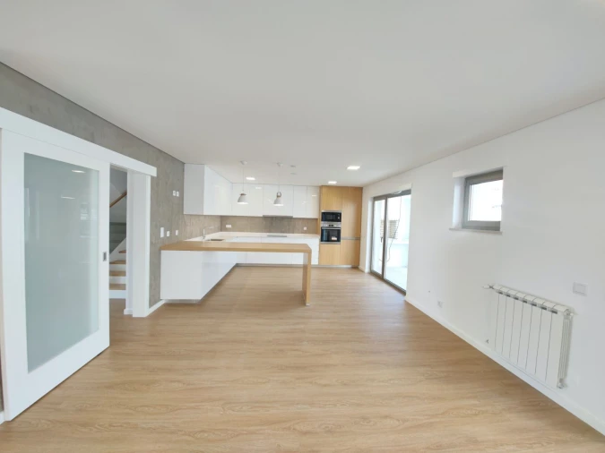 Moradia T5 para Venda em Vila Verde Foto 5