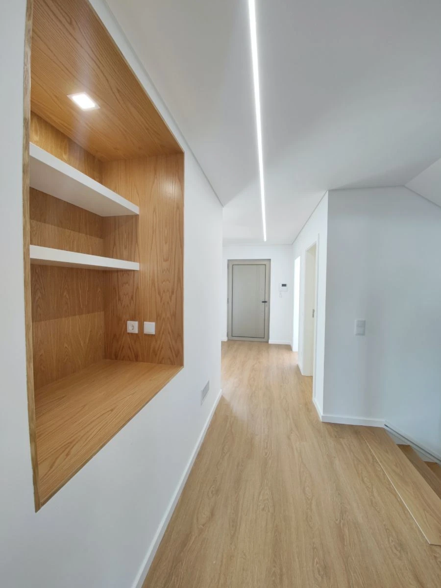 Moradia T5 para Venda em Vila Verde Foto 12