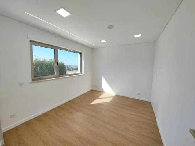 Moradia T5 para Venda em Vila Verde Foto 15